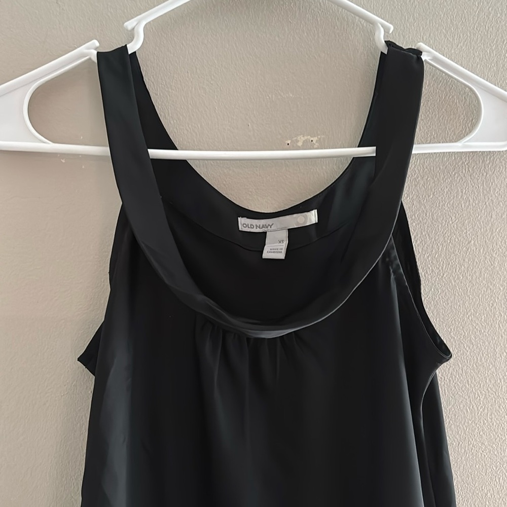 Old Navy Xs Sleeveless Tank - Picture 3 of 9